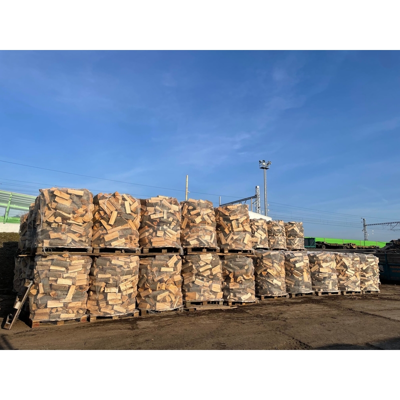 Suché balíkované listnaté palivové drevo - 1,7 prms (cena závisí od vlhkosti) 1