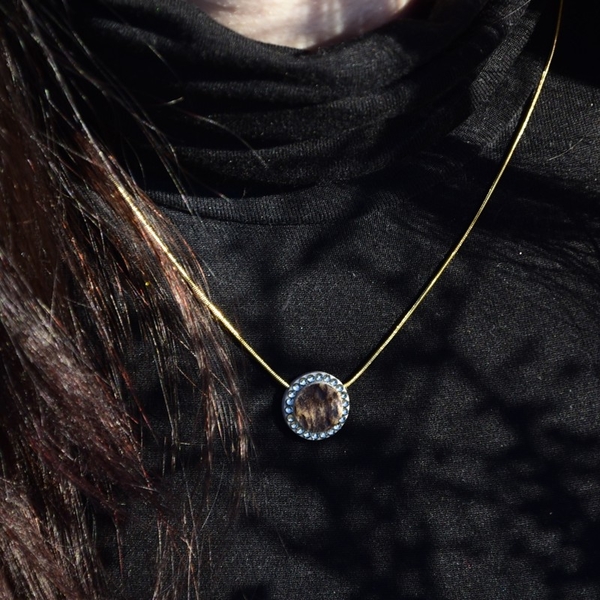 Zestaw biżuterii myśliwskiej z poroża TETRAO w kolorze złotym - naszyjnik + okrągłe kolczyki 5